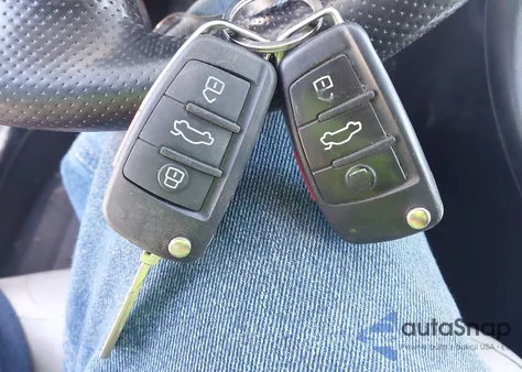 2007 Audi S4 4.2 z USA, uszkodzony, nr VIN WAUGL78E47A030571